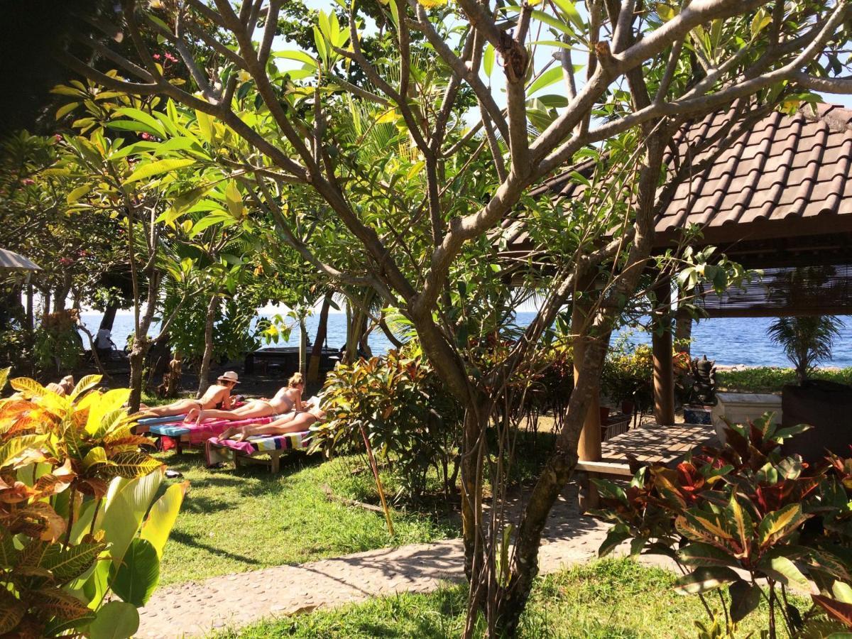 Bali Segara Lestari Oceanfront Villas Tejakula Exterior photo